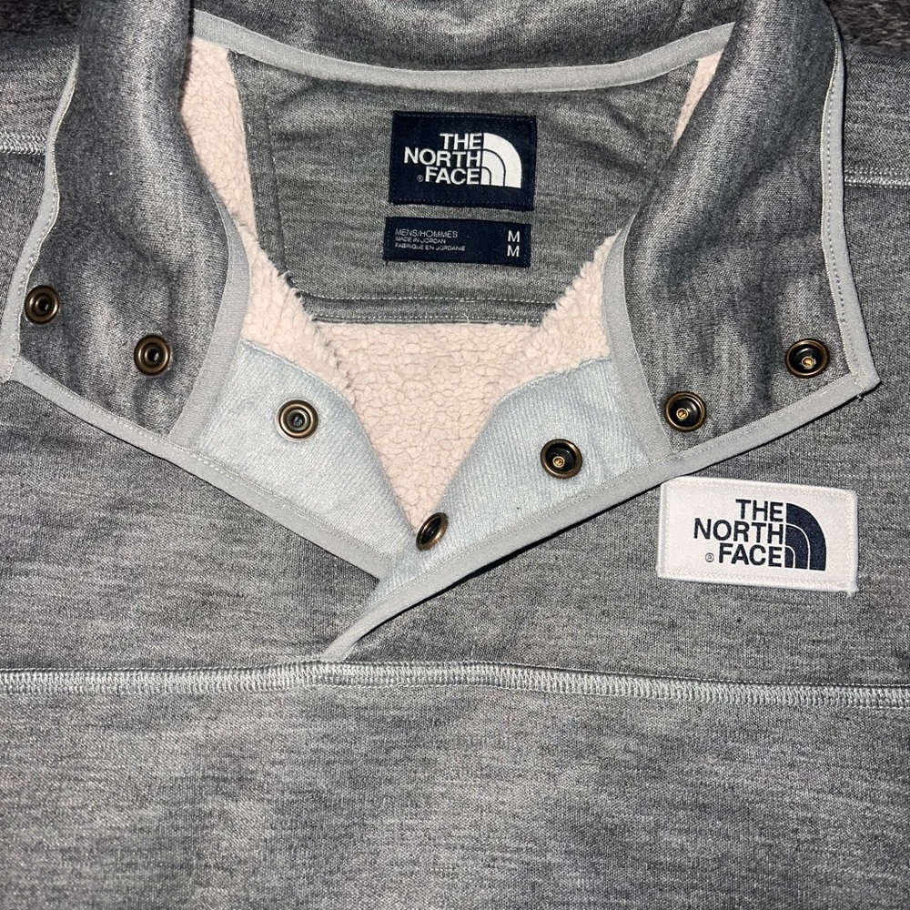 Men’s north face sherpa lined pullover